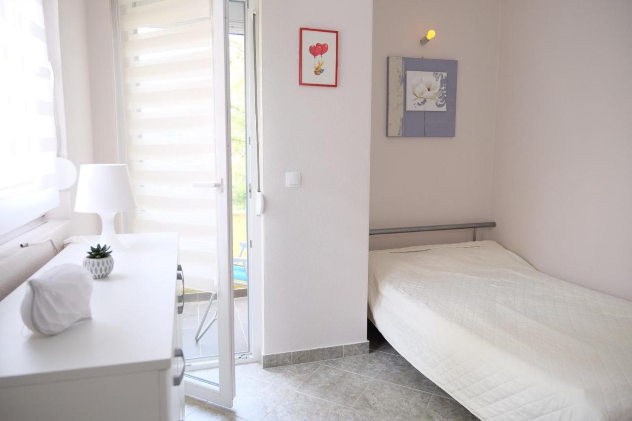 Apartments Jasmina Утєха Екстер'єр фото